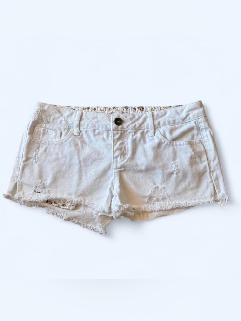 Element Low Rise Denim white Y2K shorts with floral print pockets- size 27